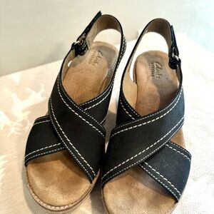 Clarks Women's Black and Tan Wedge Sandals